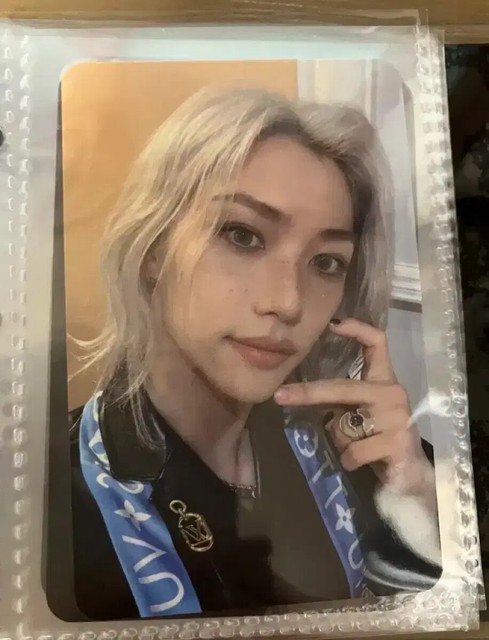 Batch) straykids popup store binder photo card