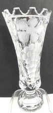 VTG 10"T Heavy Cut Crystal w/Frosted Design Grapes & Leaves Glass Vase