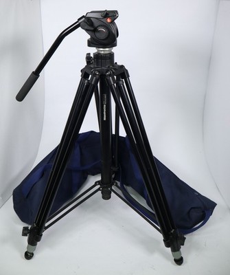Manfrotto 3246 Tripod with 501HDV head with carrying bag used in good condition
