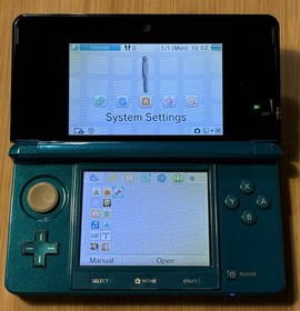 Nintendo 3DS Handheld System - Light Blue Charger, Stylus 32GB/SD Card