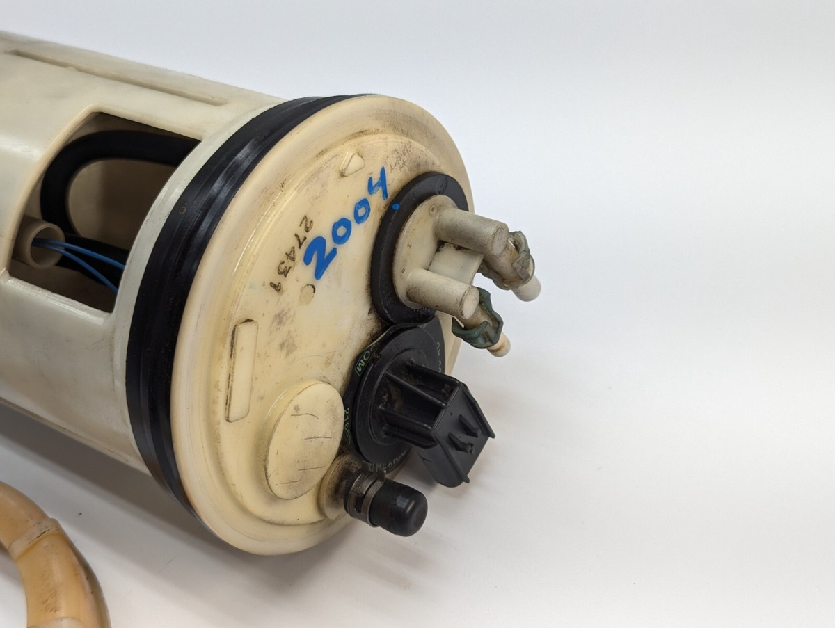 Fuel Tank Sending Unit from 2004 Dodge Ram Cummins Diesel 5.9L ISB