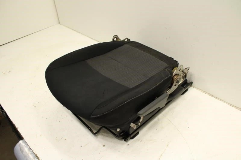 Marco de oruga asiento inferior delantero izquierdo Nissan Sentra 20-24 con cojín 87350-6LB2A *ReaD Foto 4 de 4