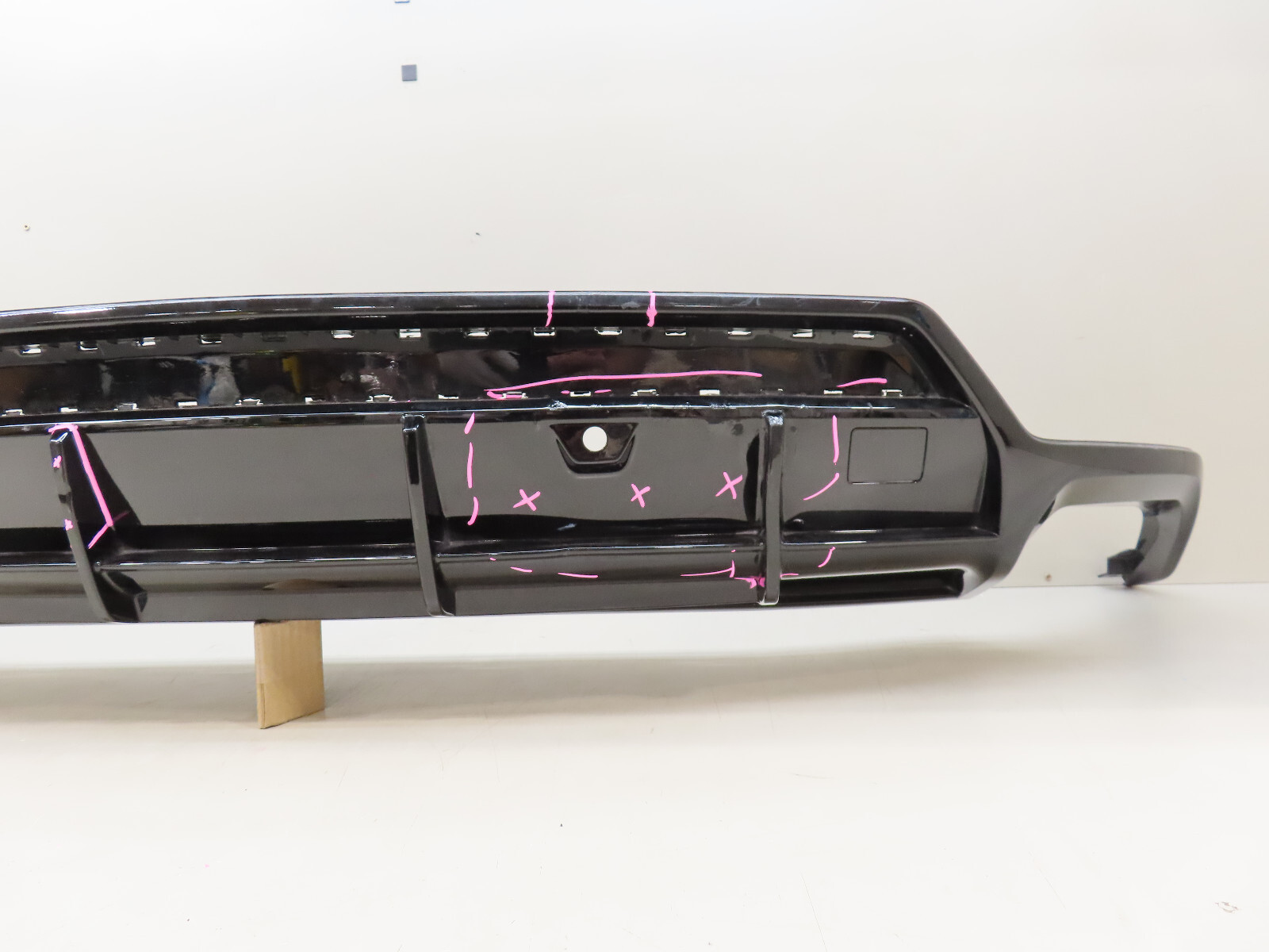 2018-2023 LAMBORGHINI URUS REAR LOWER BUMPER COVER VALANCE OEM