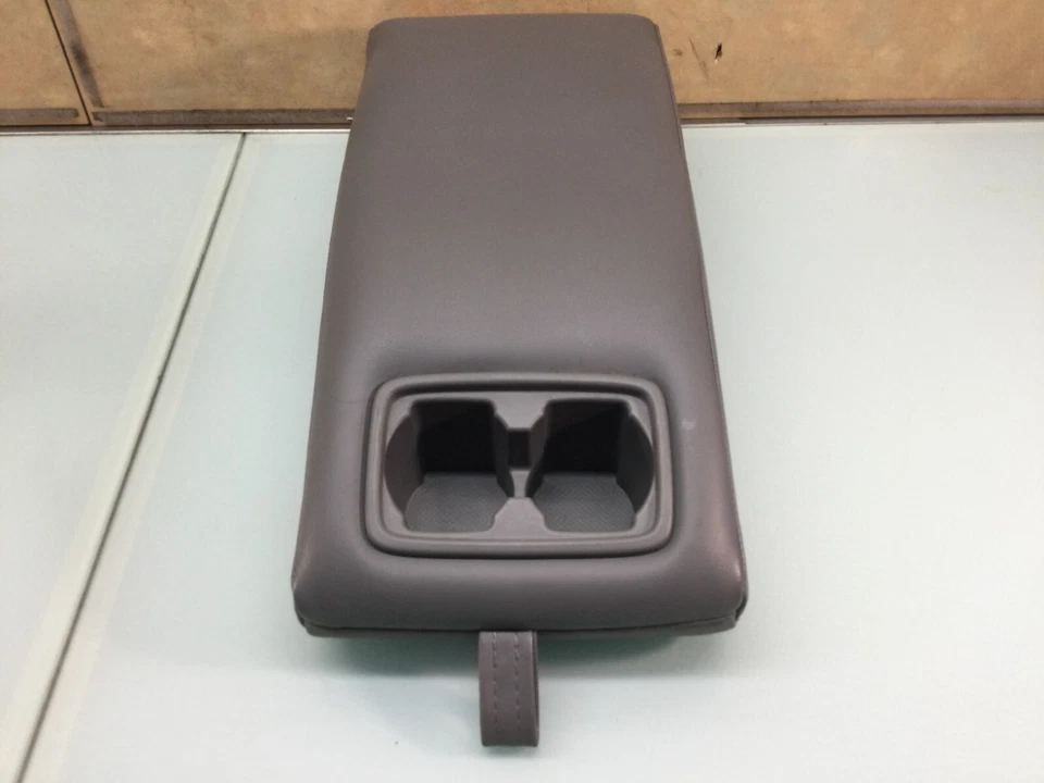 ⭐ 05-10 Toyota Avalon Asiento Trasero Centro Portavasos Apoyabrazos E Foto 2 de 4