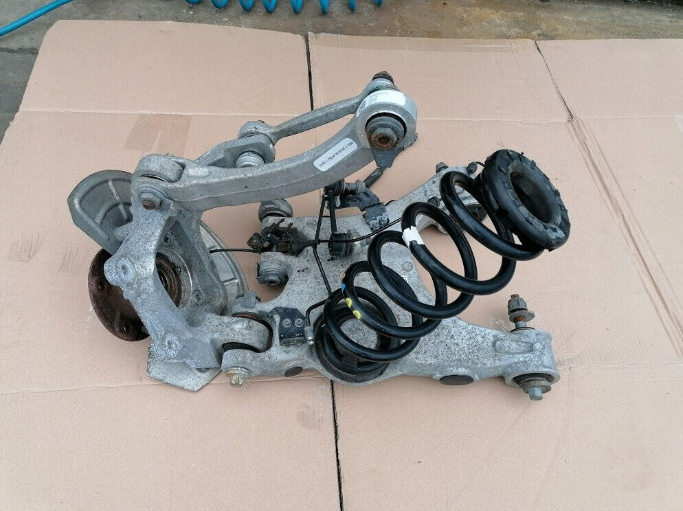 Alfa Romeo Giulia 2.0 Q4 Knuckle Suspension Rear Left Alfa Romeo Giulia 2.0 Q4 Knuckle Suspension Rear Left