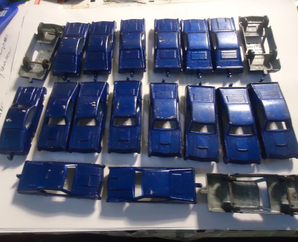 1-Vintage Diecast Midgetoy Ford Torino Blue Rockford IL. USA Foto 3 de 4