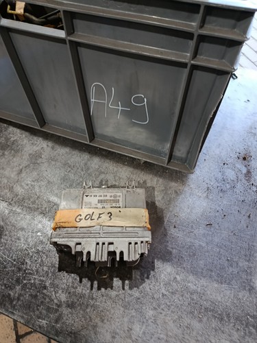 VW GOLF III 3 1.6 Motorsteuergerät Motor Steuergerät ECU 032997026AX Original