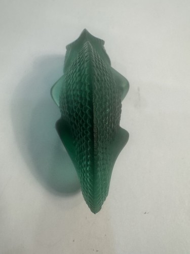 Lalique Crystal Bright/Deep Green Chameleon Figurine MINT Condition! - Picture 3 of 5