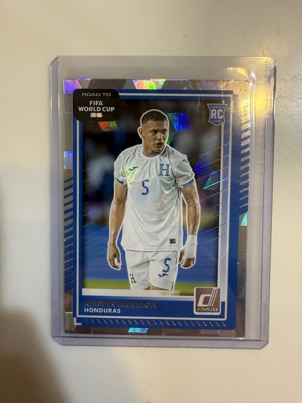 2025-26 Panini Donruss Road To FIFA World Cup - Cubic - Kervin Arriaga (RC)