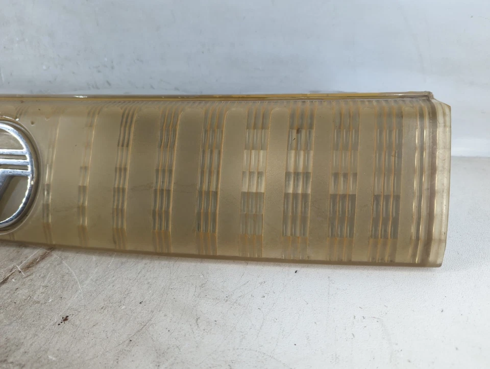 Parachoques de parrilla delantera Mercury Sable 1993 no incluido FPQNH Foto 4 de 4