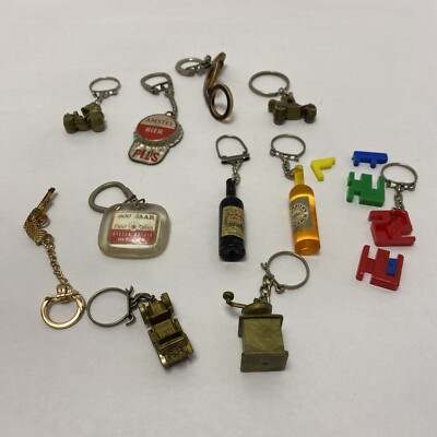 11 Assorted Vintage Key Chains - Amstel Bier Stella And More! (plastic)