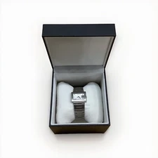 GUCCI authentic wristwatch unisex quartz rectangular white dial case 31mm used 