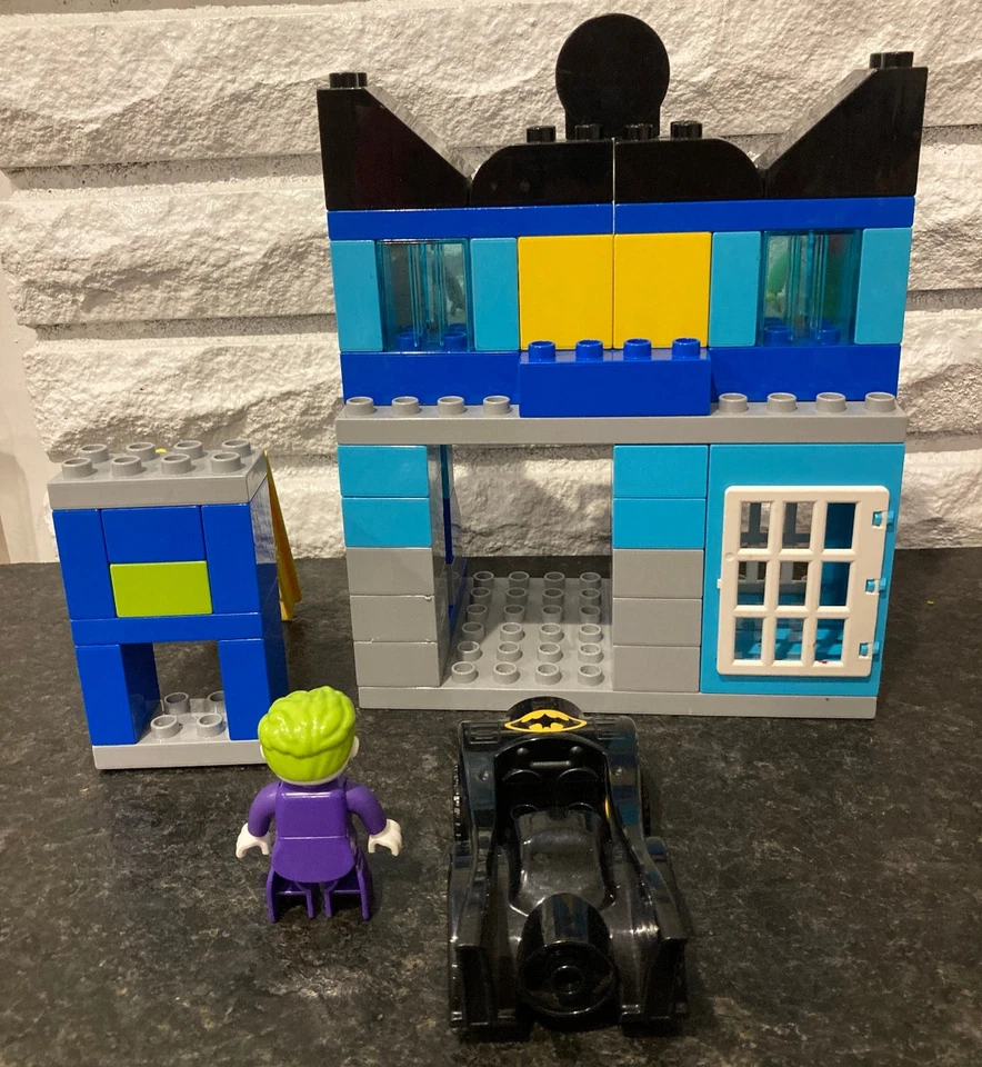 LEGO DUPLO 10842 Batcave Challenge Batman Hera Venenosa Coringa Batmóvel 80% completo - Imagem 4 de 4