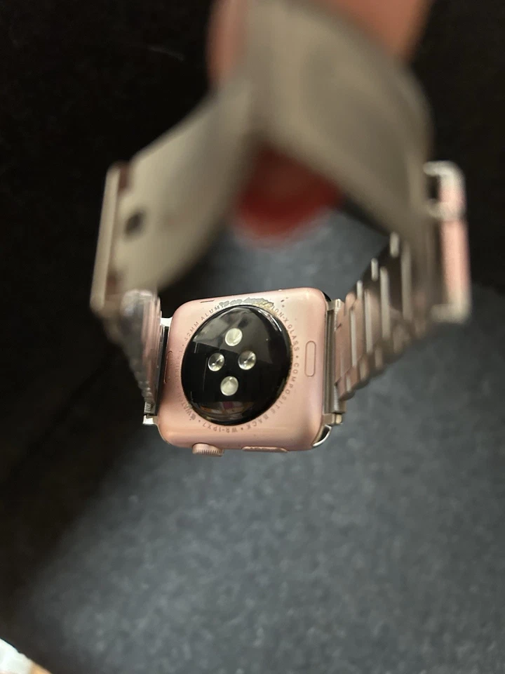 Apple Watch Series 1 42mm Rosé - Bild 3 von 4