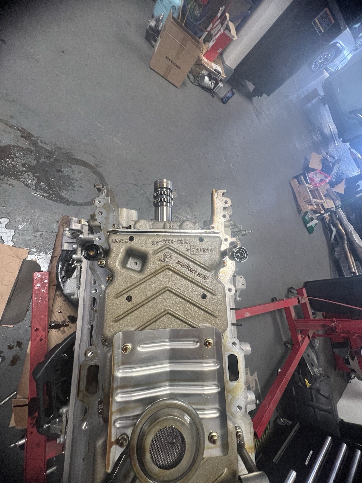 Left Engine Cylinder Head 5.2L V12 AE31 HY53-6M099-AA OEM Aston Martin DB11 2017