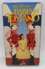 DISNEY - BABES IN TOYLAND VHS VIDEO MOVIE, RAY BOLGER, TOMMY SANDS, ED WYNN