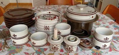 Rosenthal Studio-Line ''Siena'' Brown Fondue & Dinner Set  Björn Wiinblad  1970s