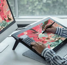 Huion Kamvas Pro 24(4K) Graphics Drawing Tablet In original box