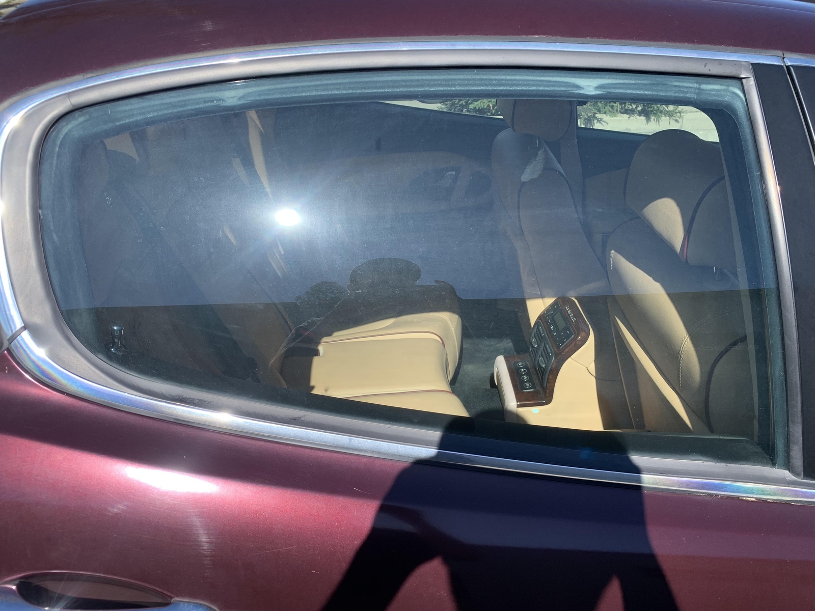 08 MASERATI Right RH Passenger Rear Door Glass