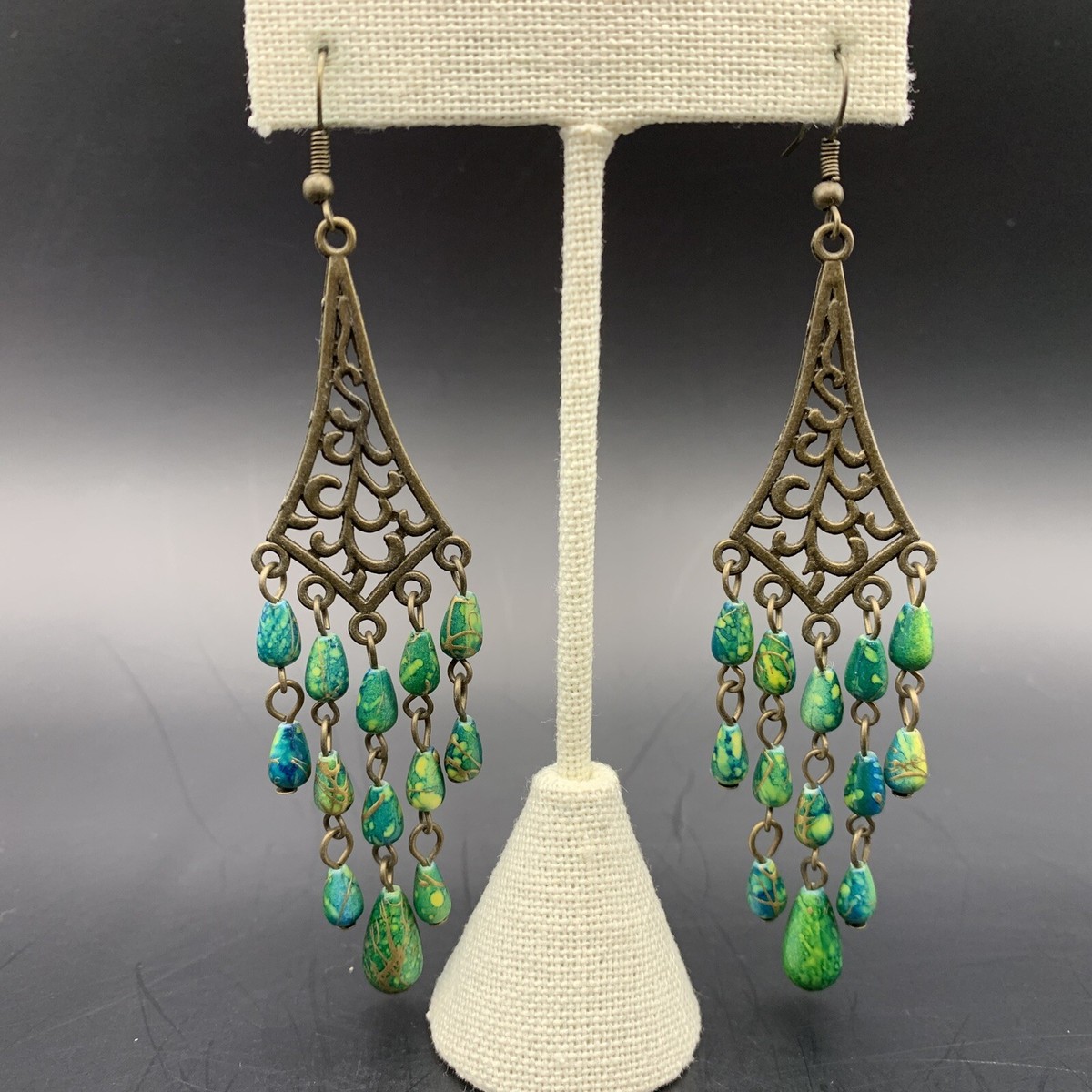 Antiqued Gold Tone Beaded Chandelier Earrings Drop Dangle  display picture 2