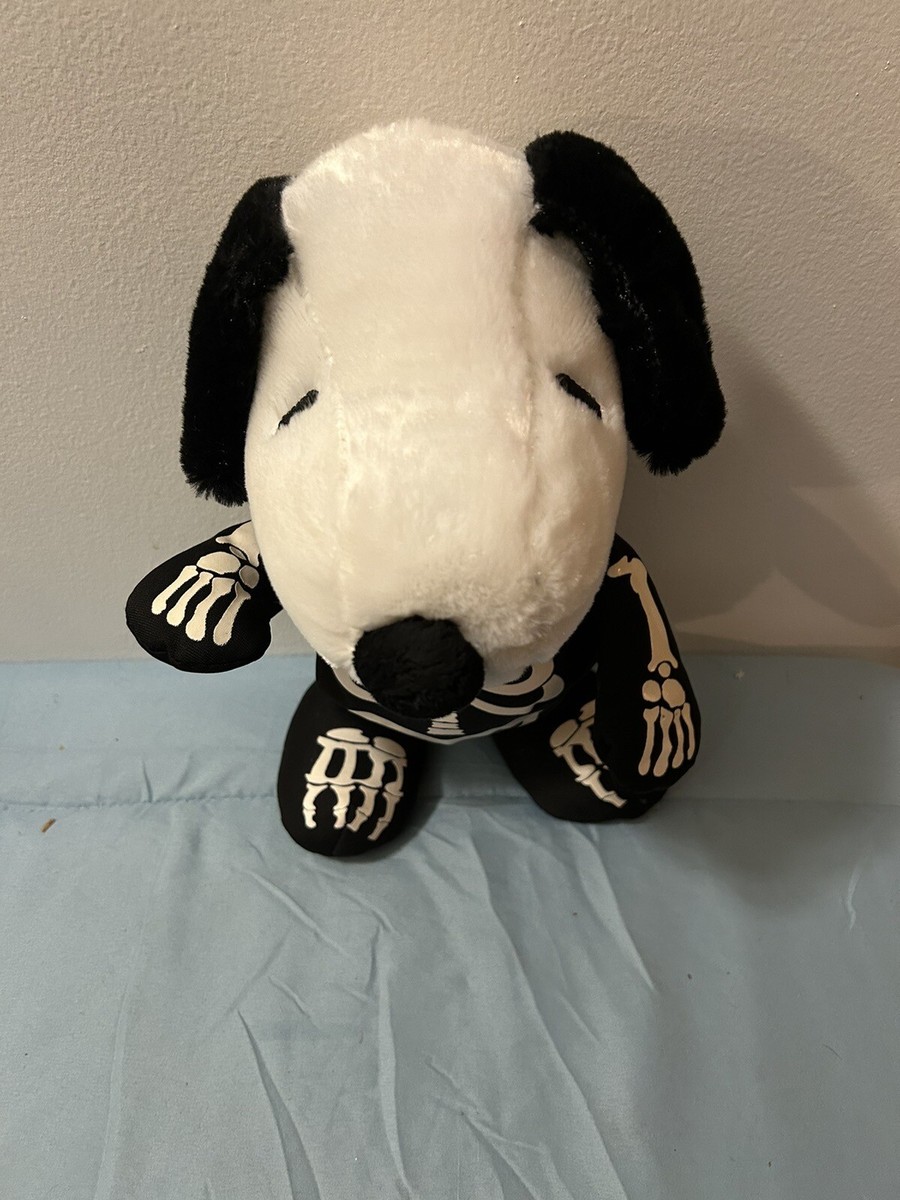 Animated Snoopy Skeleton Halloween Dancing Walking Linus & Lucy