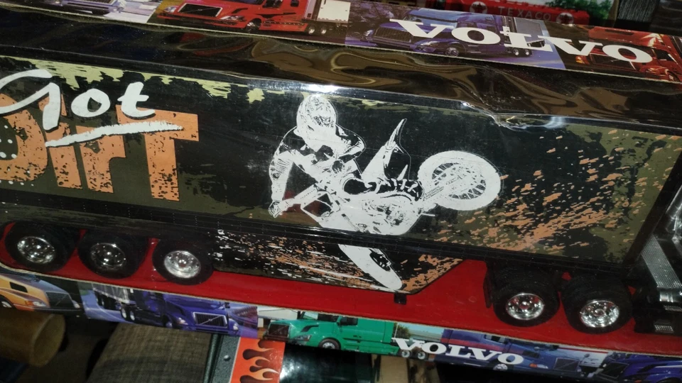 Nuevo remolque Ray semi tractor "GOT DIRT" lema cross Big Rig 22” largo nuevo Foto 2 de 4