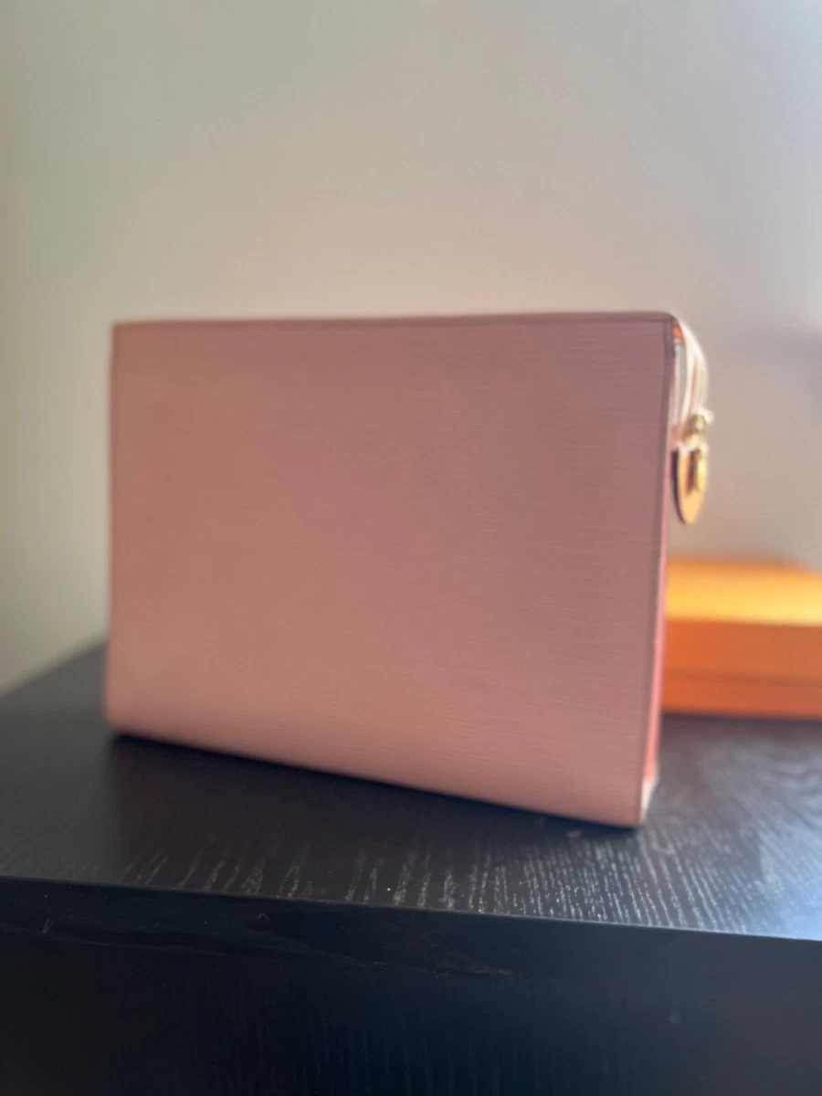 Louis Vuitton cosmetic pouch review + What's in my makeup bag 2018?