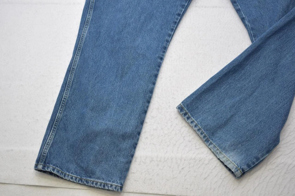 Cabelas Classic Fit Straight Rugged Blue Denim Jeans Mens Size 46 x 32 - Image 3 of 4