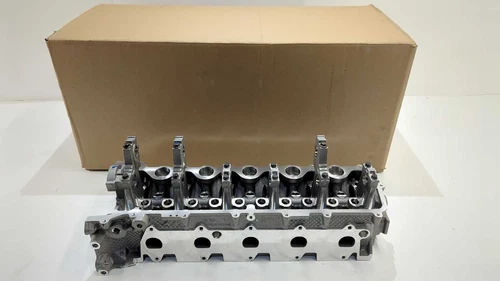 New OEM genuine Ford Cylinder Head 2011-2017 Super Duty 6.8 LH Bare BC3Z-6049-K