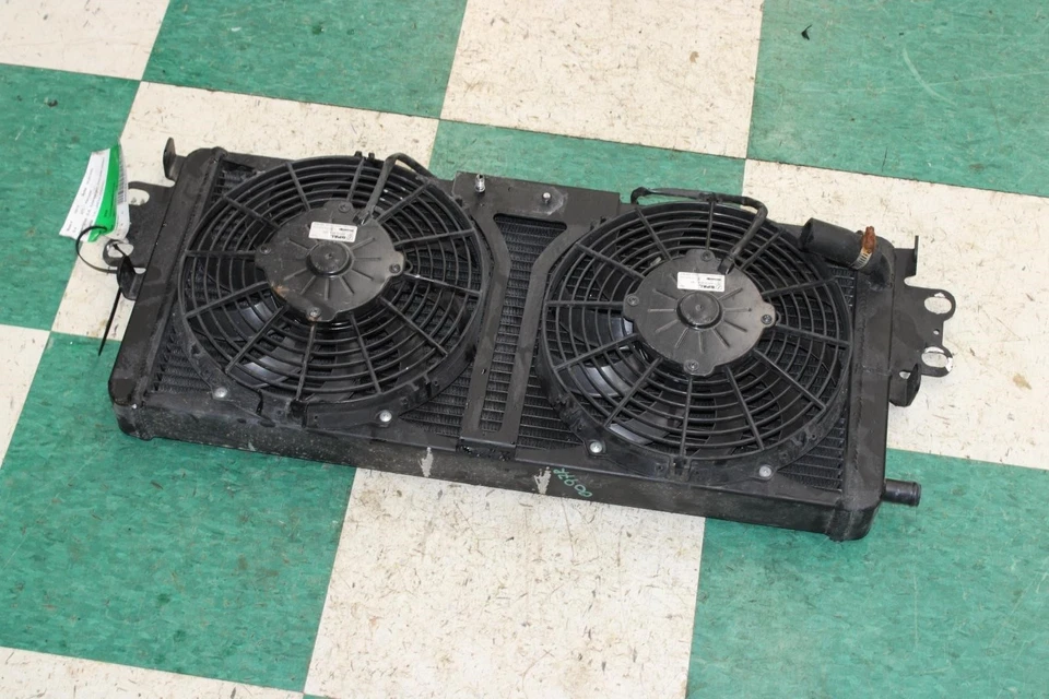 07-10 GT500 5.4L Motor Engine Intercooler Radiator W/ Cooling Fans OEM Factory Foto 3 de 4