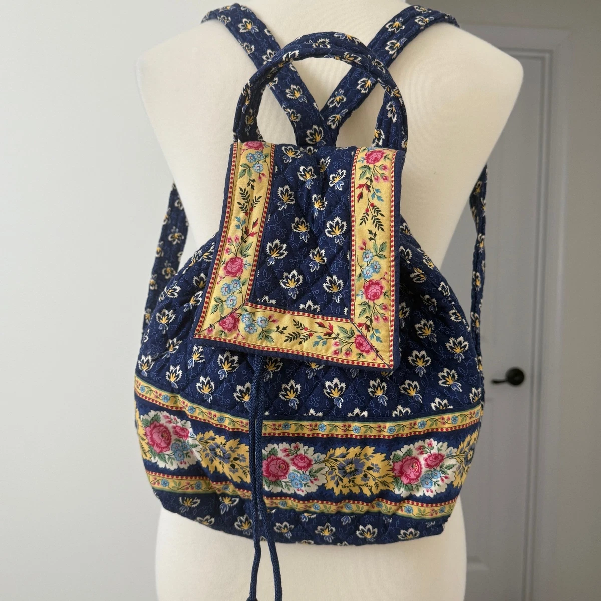 Vera Bradley Navy and White Floral Drawstring Bag Drawstring Family Tote Bag - Polyester | Vera Bradley – Vera  main image 2
