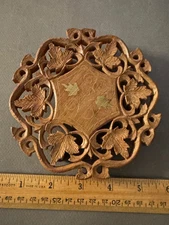 ORANTE CARVED WOOD FOOTED BRASS SCROLL LEAF INLAY TRIVET HOT PAD HOLDER INDIA