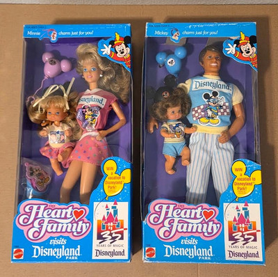 Vtg 1989 The Heart Family Visits Disneyland Park Mom/Girl #7555 Dad /Boy #7556
