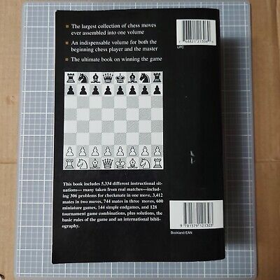 Chess: 5334 Problems, Combinations, and Games: Laszlo Polgar:  9781579121303: : Books