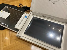 Microsoft Surface Pro (5 ª generación) 1796 i5 8Gb Teclado Signature y Pen 12,3"