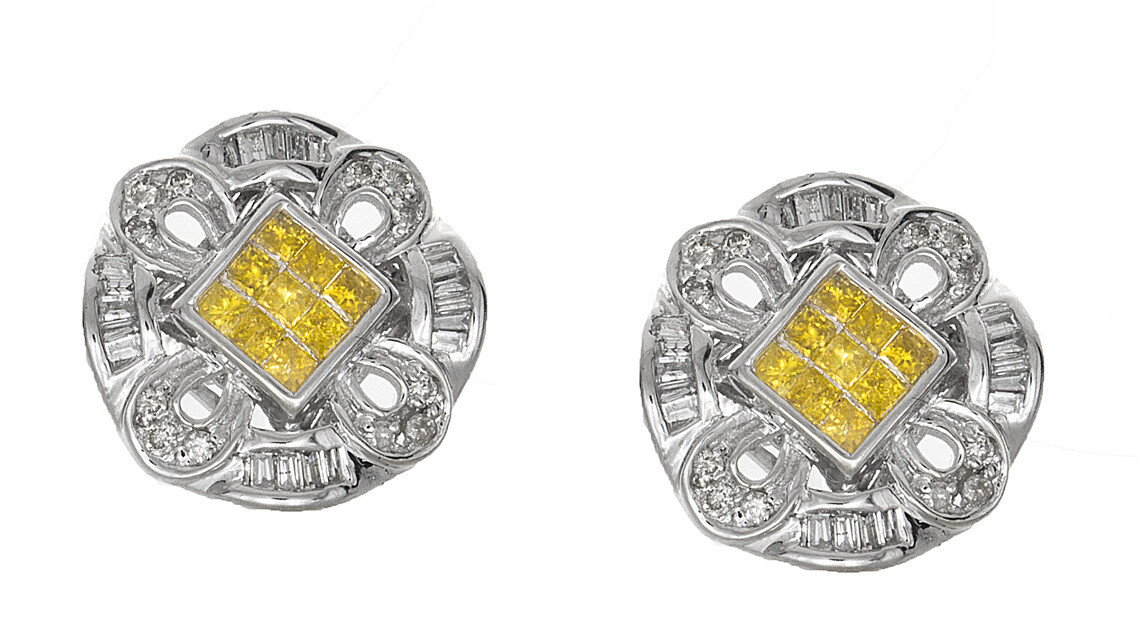 Женские круглые серьги-гвоздики с бриллиантами диаметром 11 мм из белого золота 14 карат и желтого золота 89 карат 69790₽