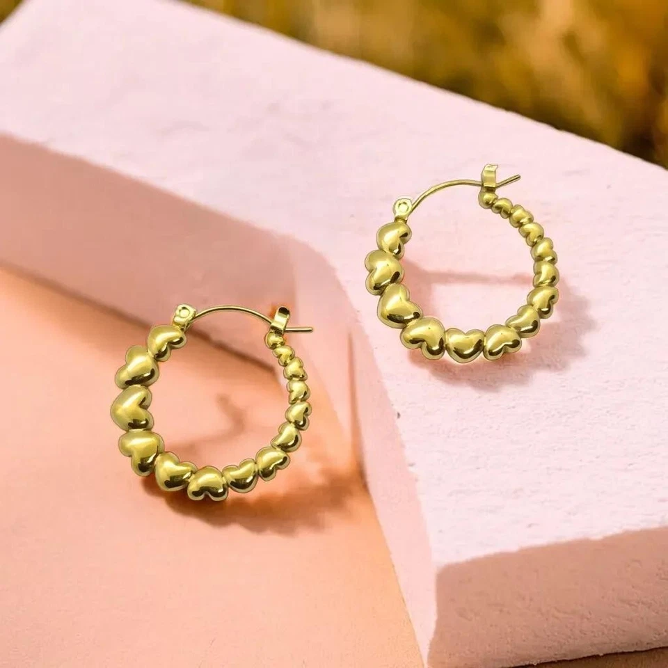 Heart Round Hoop Womens Earrings, 18K Gold Plated Fashion Design Jewellery. - Image 2 of 4