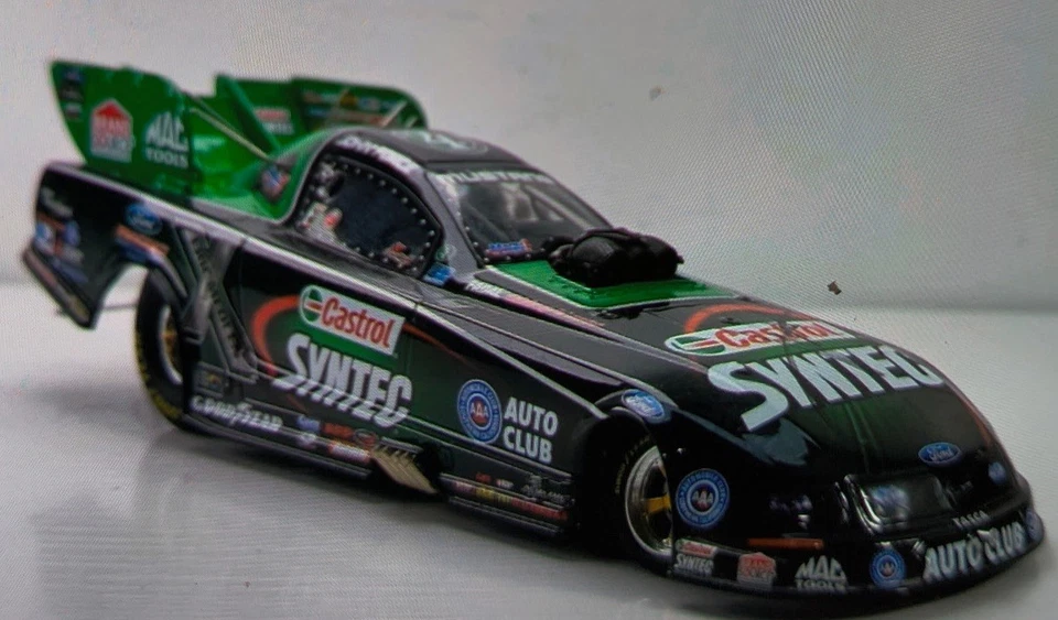 2007 John Force Castrol / Eric Medlen Tribute 1:24 NHRA F/C ação na caixa assinado - Imagem 2 de 4