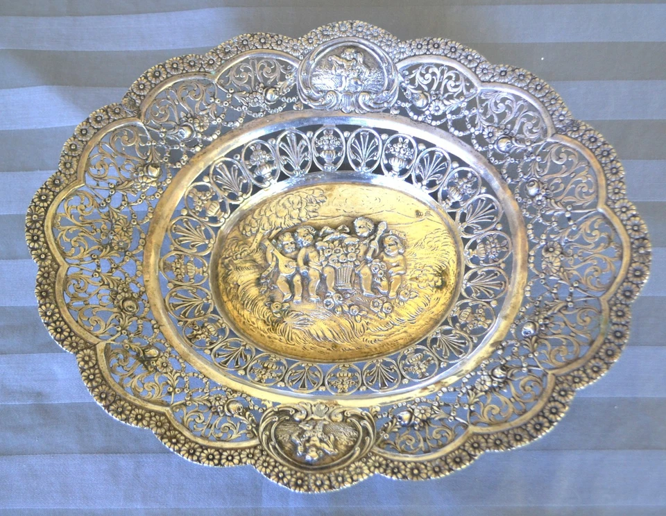 Antique German Hanau 800 Silver Reticulated and Repousse Putti Bowl Basket - Image 3 of 4