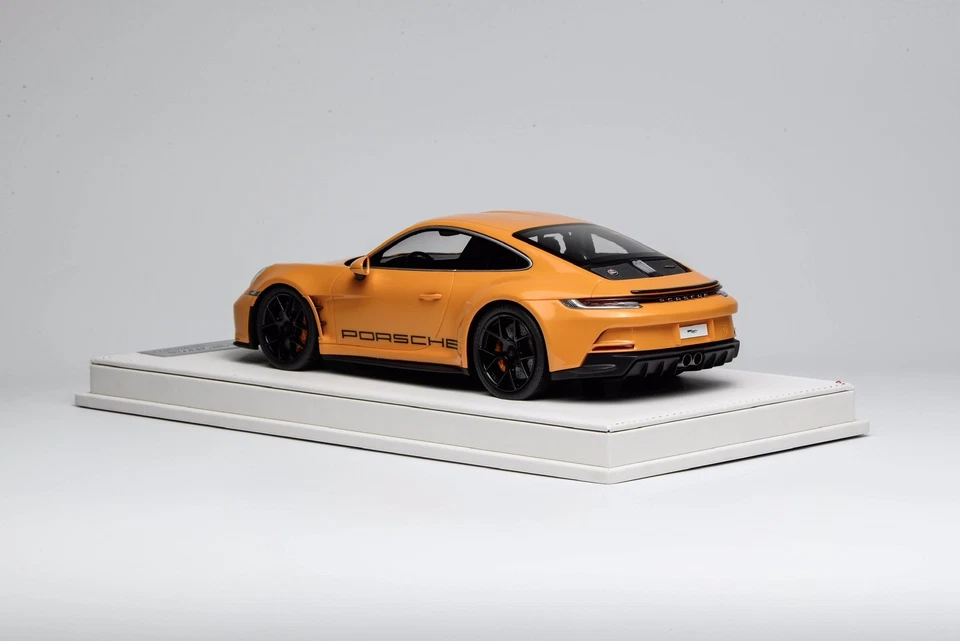 IVY Merit 1/18 Porsche 911 (992) S/T ST resina naranja 20 piezas sin Minichamps Norev Foto 3 de 4