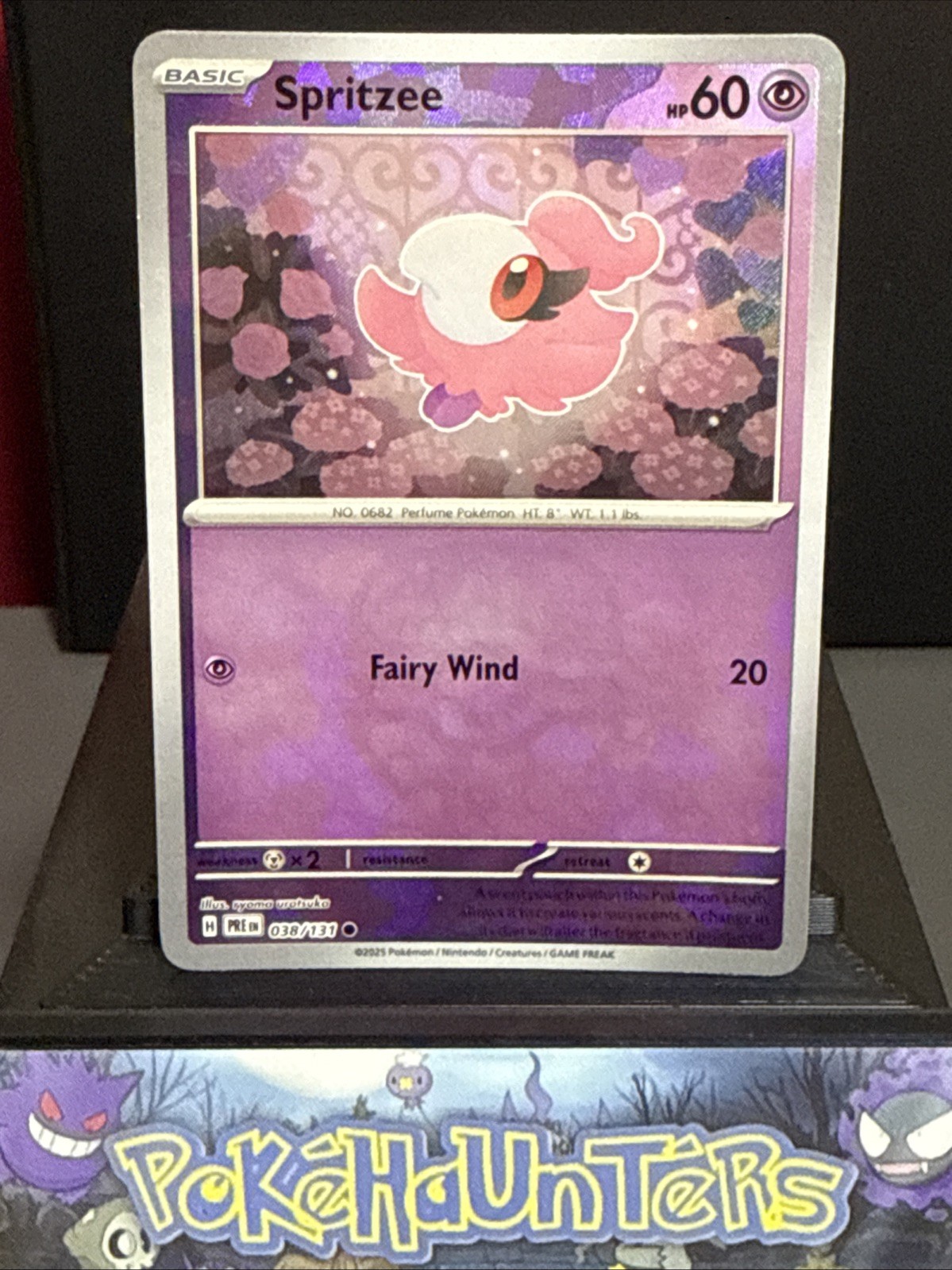 Pokemon Card Spritzee 038/131 Master Ball Reverse Holo Prismatic Evolutions NM