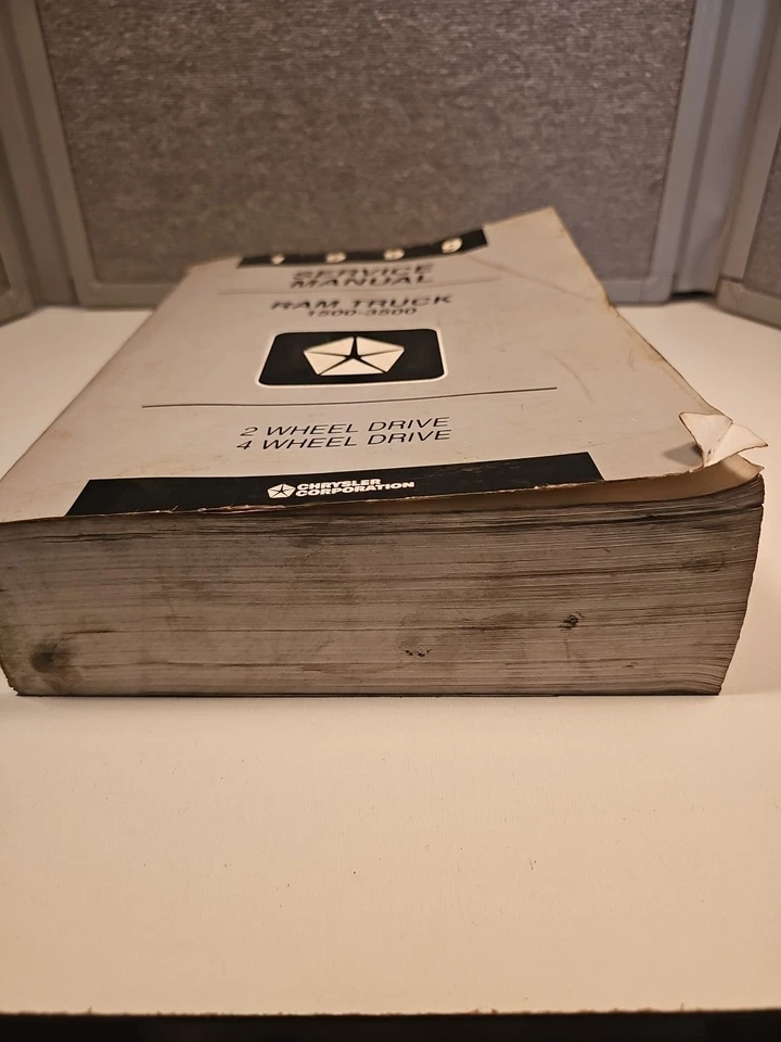 Camión RAM 1999 manual de servicio 1500-3500 tracción en 2-4 ruedas - OE BR/BE Foto 2 de 4