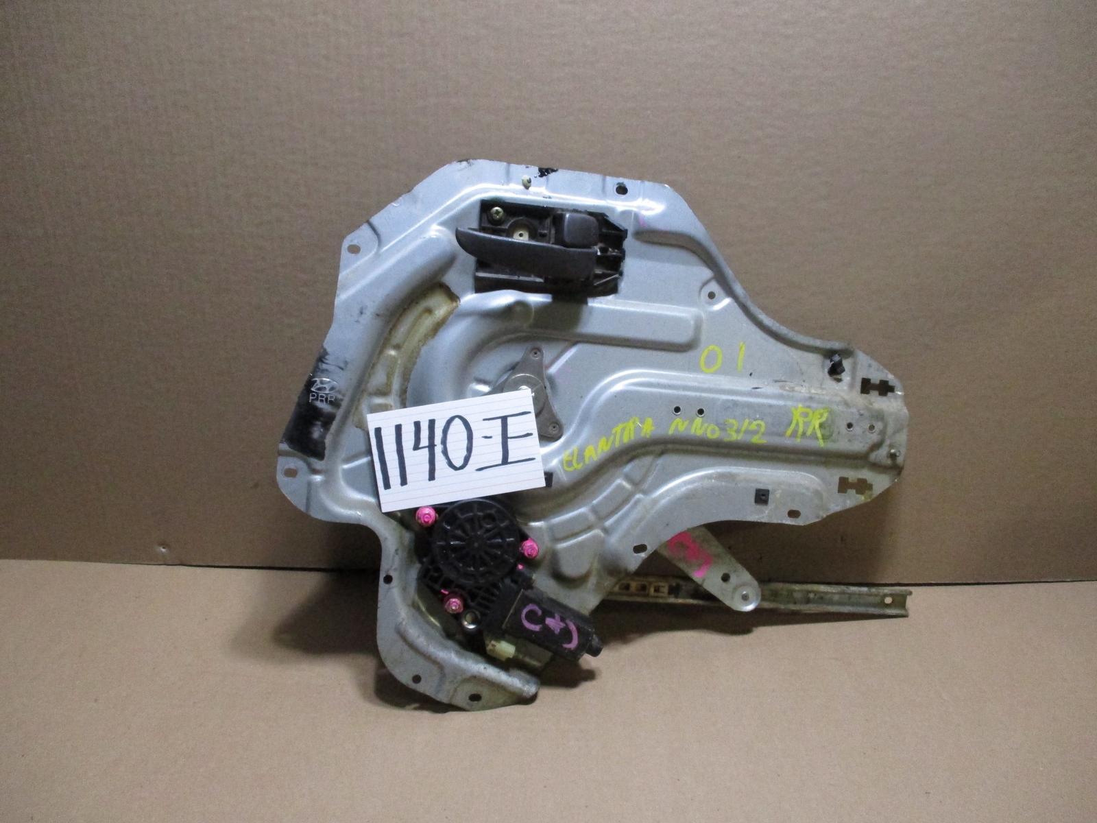 01 02 03 04 05 06 Elantra REAR PASSENGER Side Window Regulator W/ Motor #1140-E