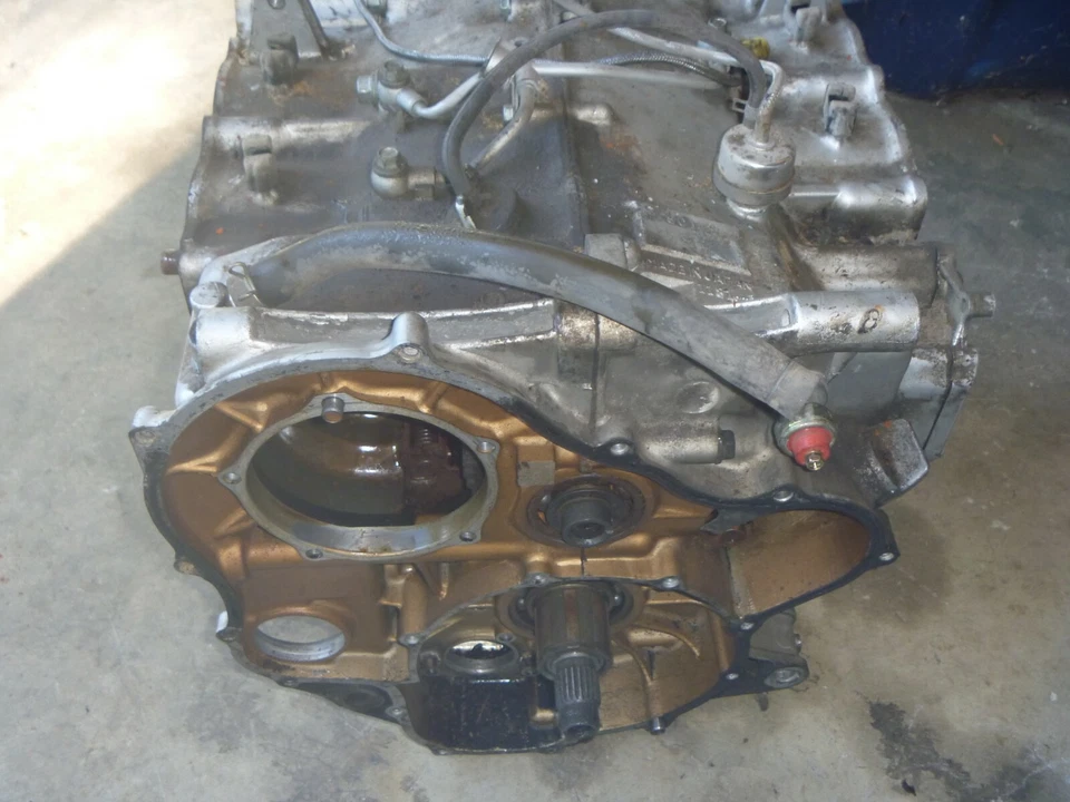 Motor de extremo inferior OEM 84-87 Honda GL1200 SEi Goldwing Aspencade con manivela Tranny Foto 3 de 4