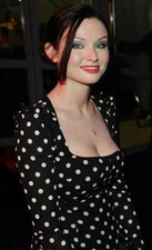 Sophie Ellis Bexter arrives at Brit Awards 2002 at Earls Court on - Old Photo 1