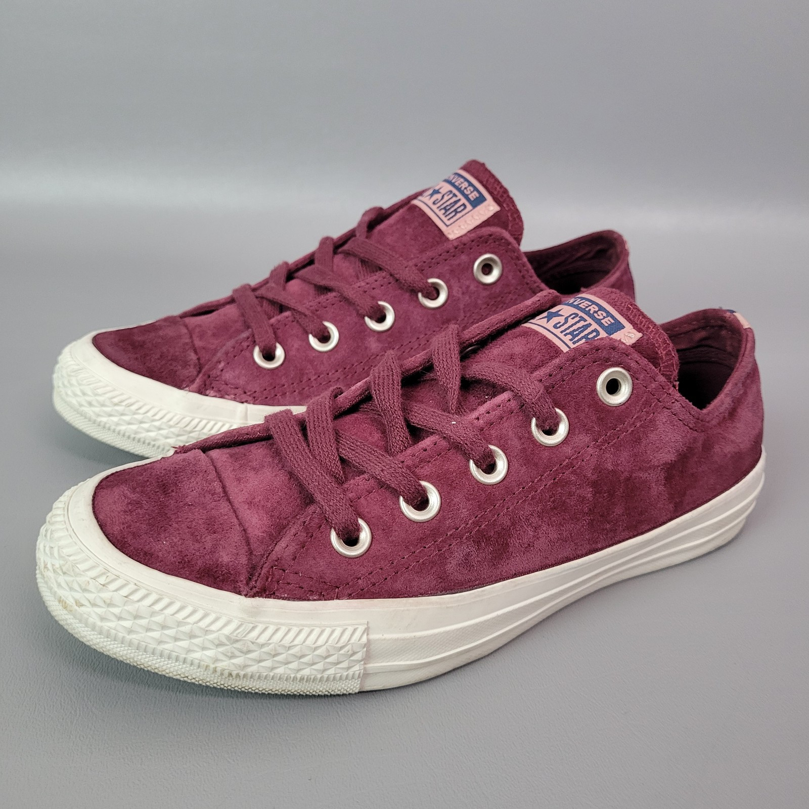 Converse Chuck Taylor All Star Womens Size Burgundy Suede