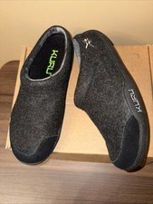 NIB Kuru Draft Slippers Women  s 10 Charcoal Black Knit Suede Mule Indoor Outdoor