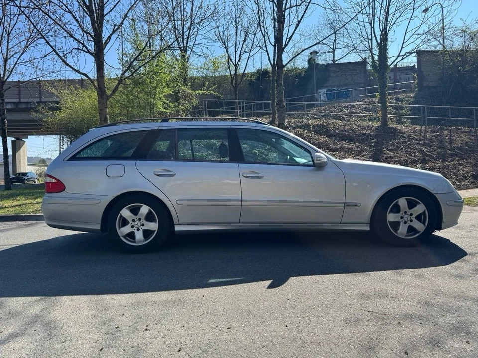 Mercedes W211 S211 E320 CDI Avantgarde T-Modell Kombi Leder Anhängerkupplung - Bild 4 von 4