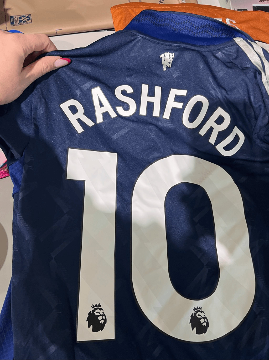 Adidas NWT Marcus Rashford Manchester United 2024/25 Away Replica Jersey Navy Yo image 5