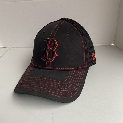 Boston Red Sox 39Thirty Stretch Fit Black/Red Med/Large Ball Cap Baseball NWOT
